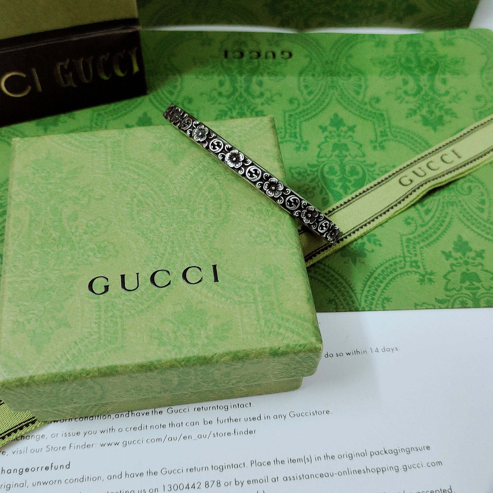 𝐆𝐮𝐜𝐜𝐢 Cosmogonie collection reinterprets interlocking G and other key graphic elements