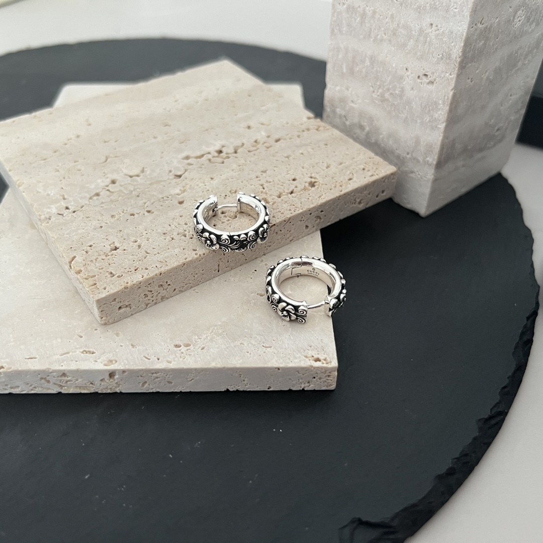 𝐆𝐮𝐜𝐜𝐢 925 Sterling Silver Interlocking Double G Flower Vintage Stud Earrings