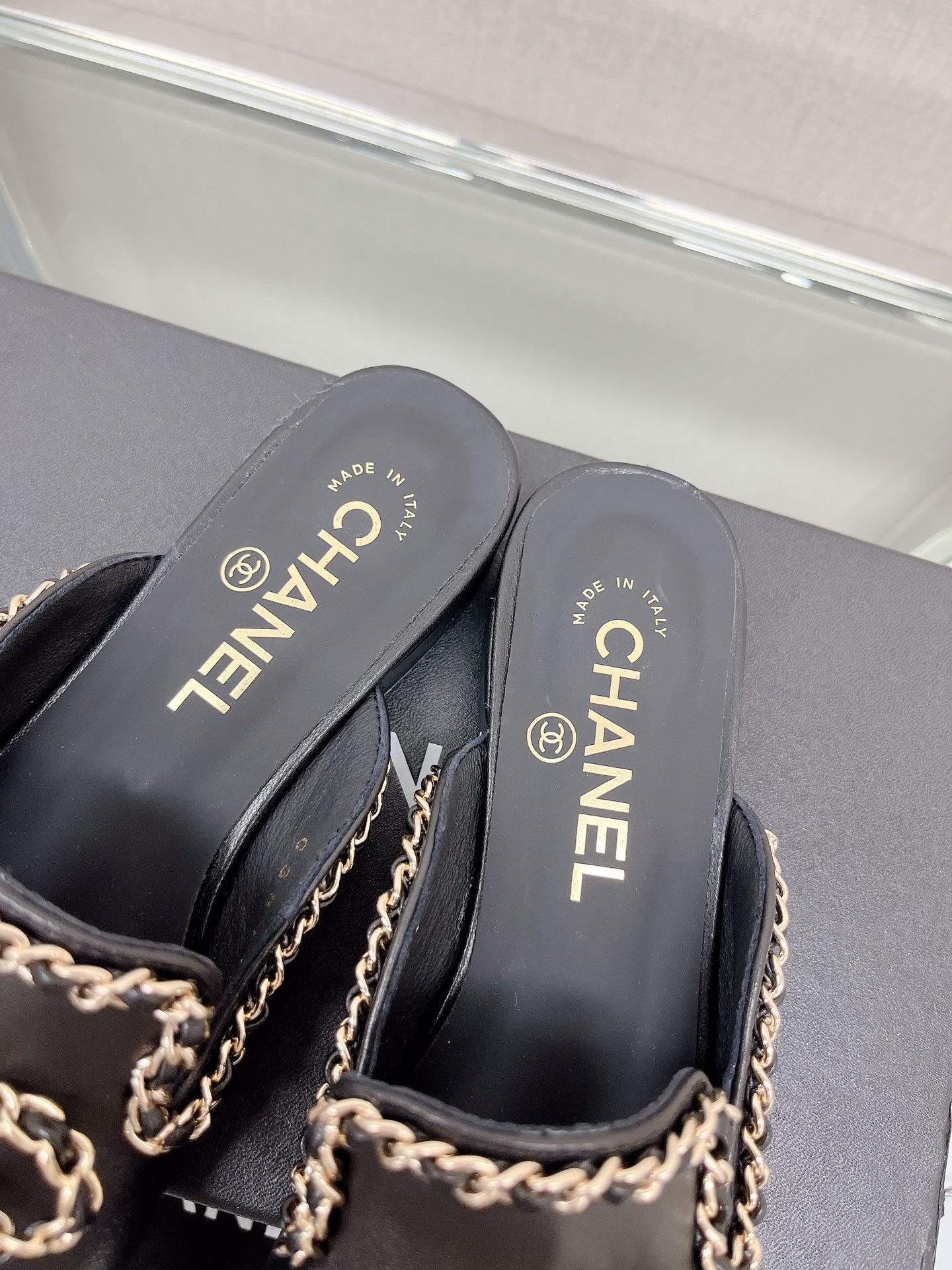 CHANEL 23Ss new chain bow half dragging mule shoes imported lambskin