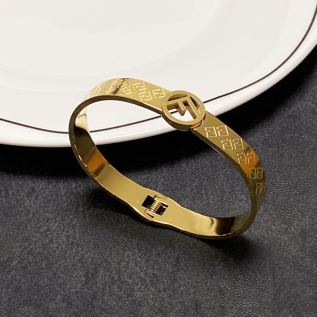 Fendi bracelet