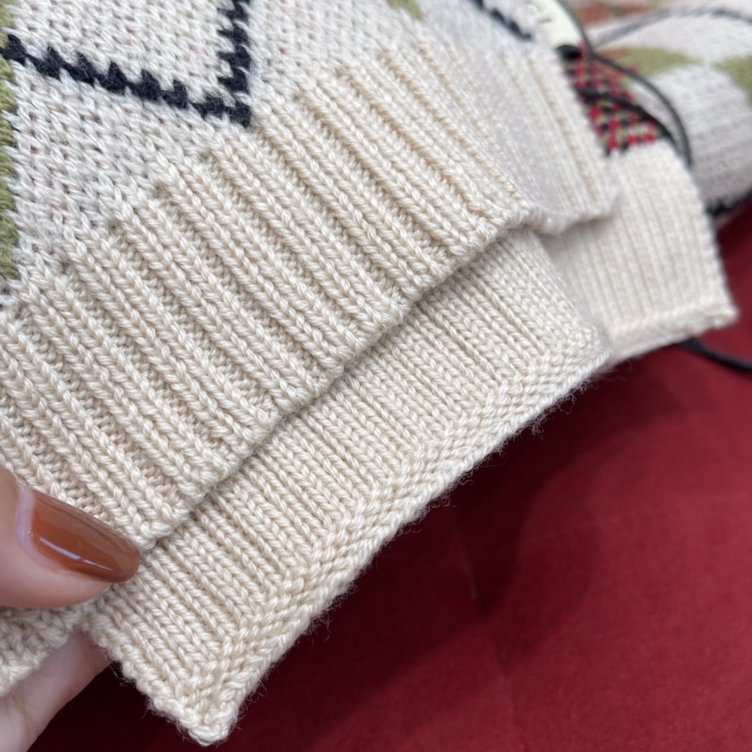 GUCCI Children's scarf 100% wool