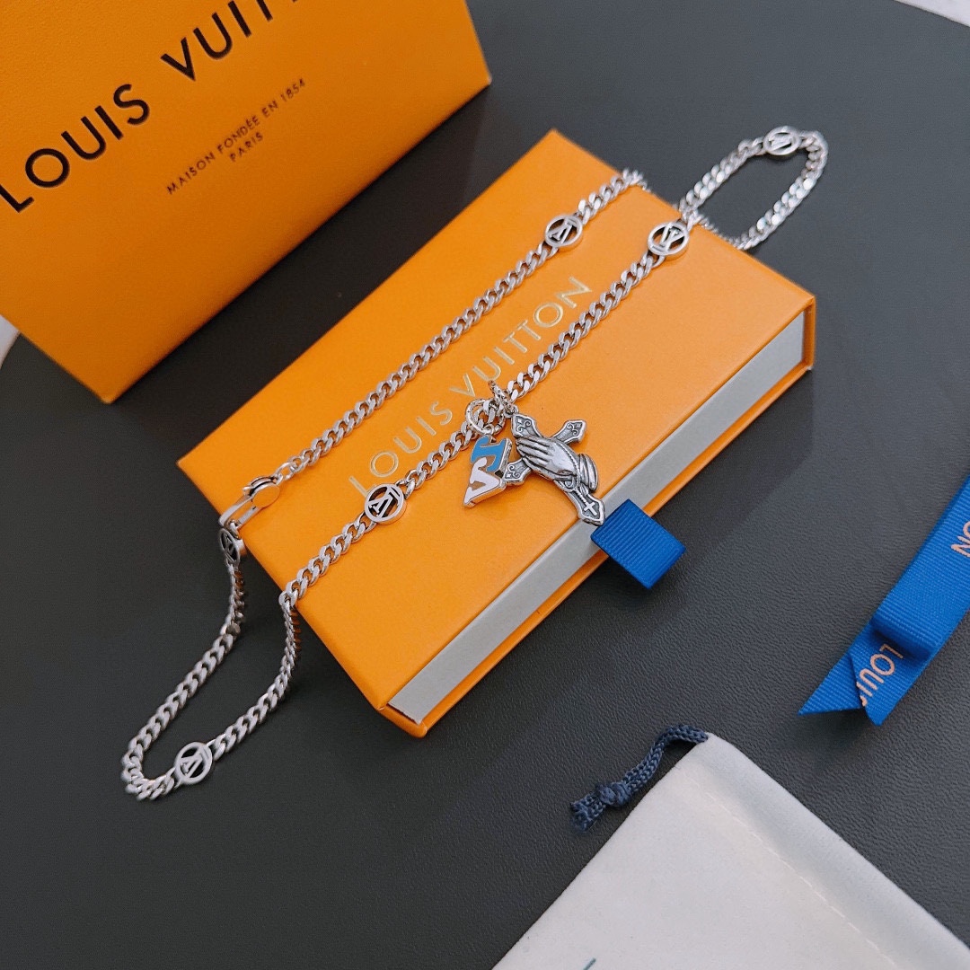 Louis Vuitton Rockabilly punk thai silver vintage silver necklace for couples with 60cm adjustable length