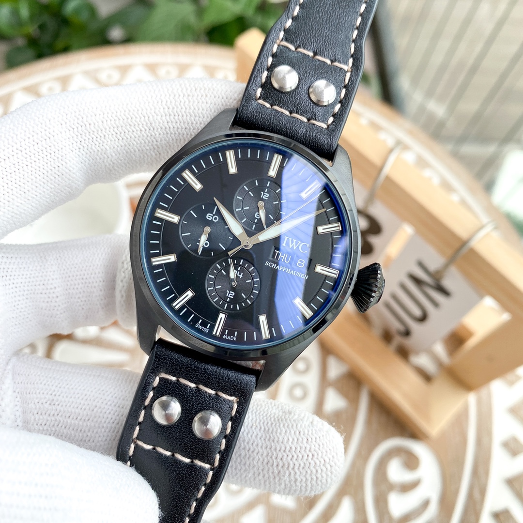 IWC- Fine men's watches Fully automatic mechanical movement, top 316 steel case and strap