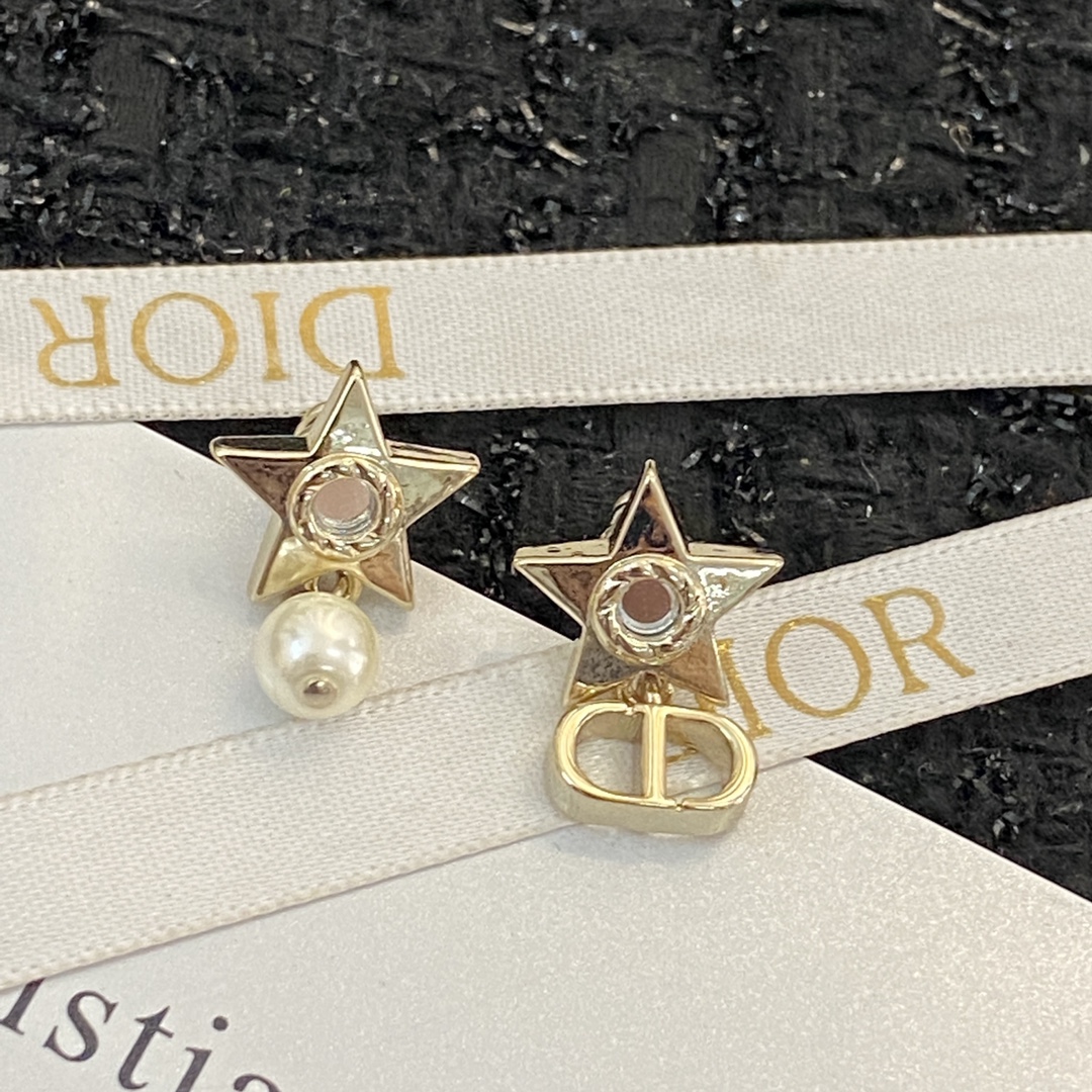 Dior stud earrings