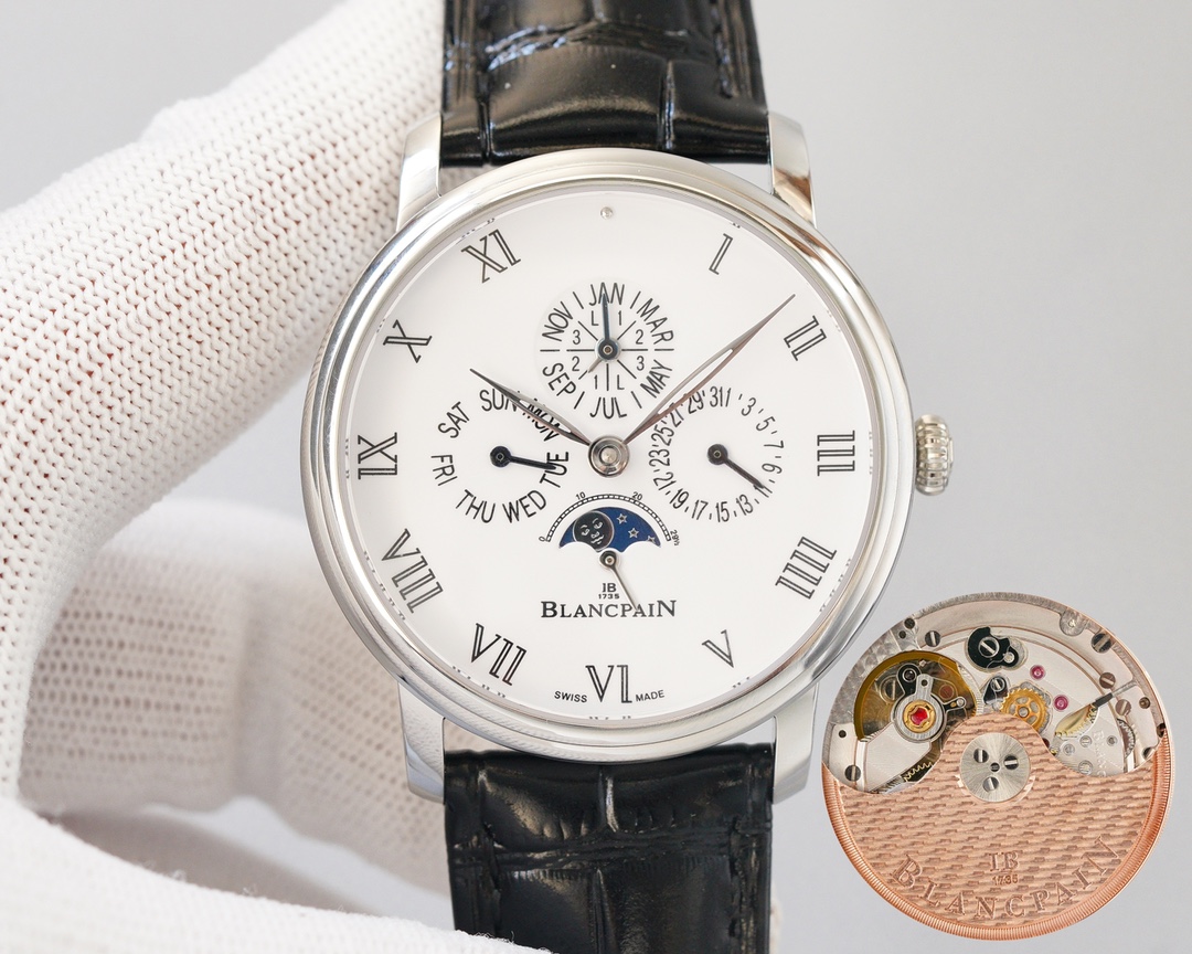 Blancpain - This functional watch comes from the classic Blancpain collection