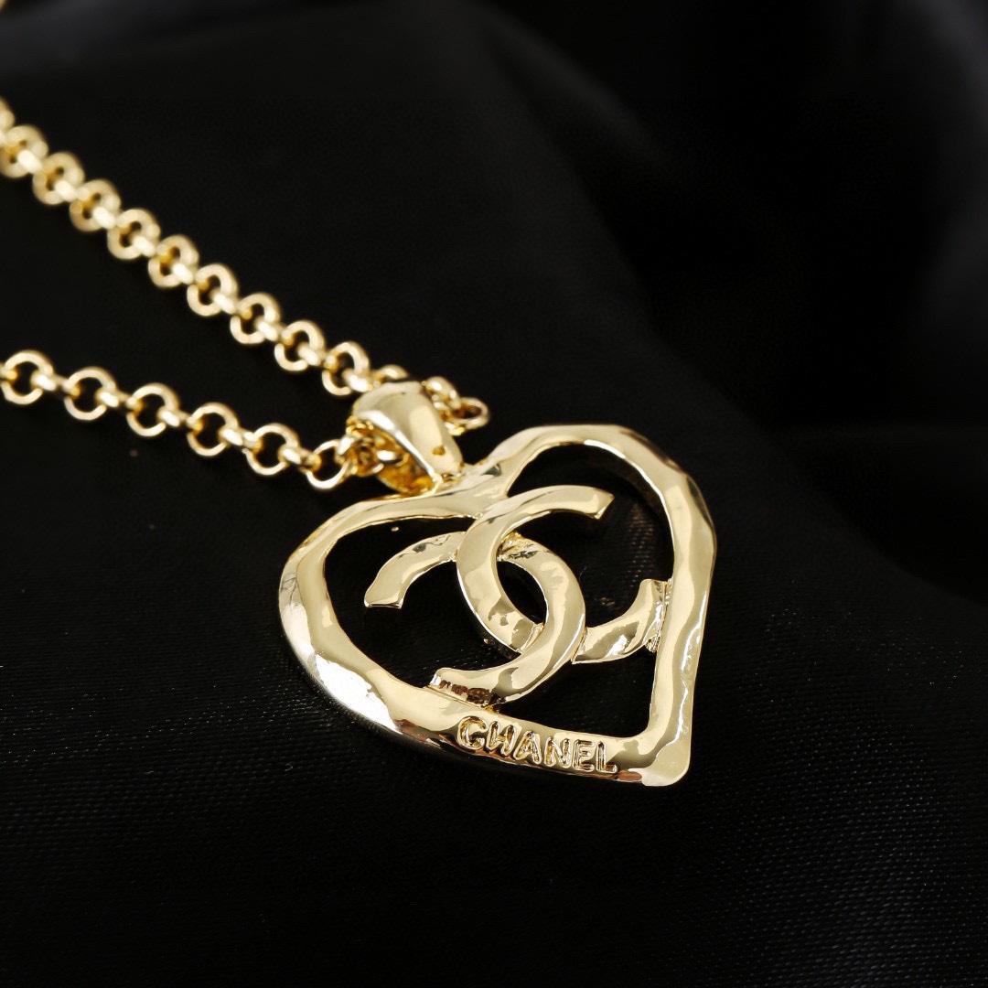 CHANEL🇫🇷Xiaoxiang Heart💗Necklace