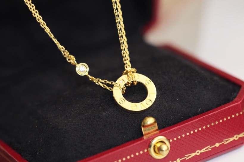 Cartier necklace