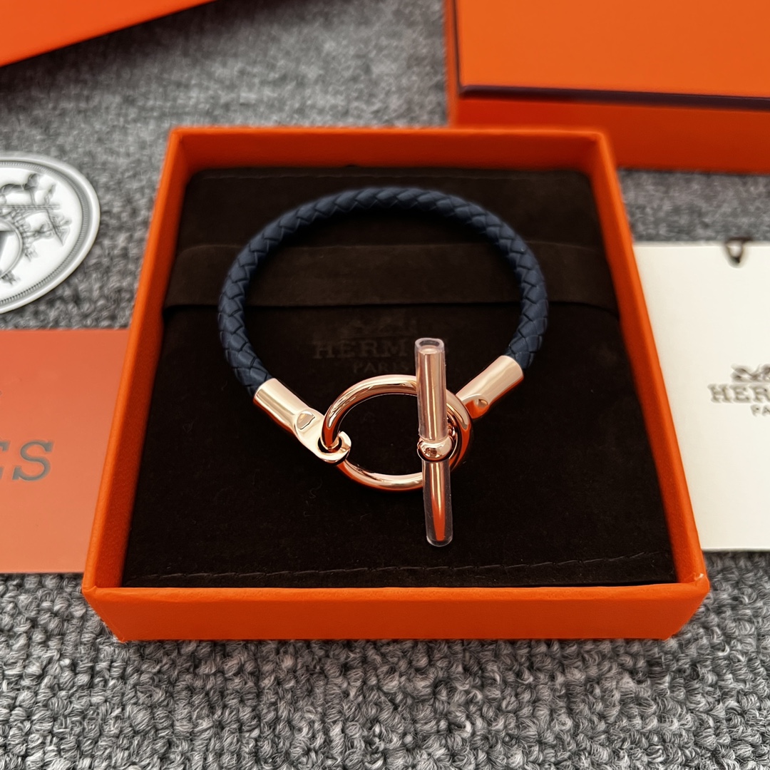 Hermes bracelet