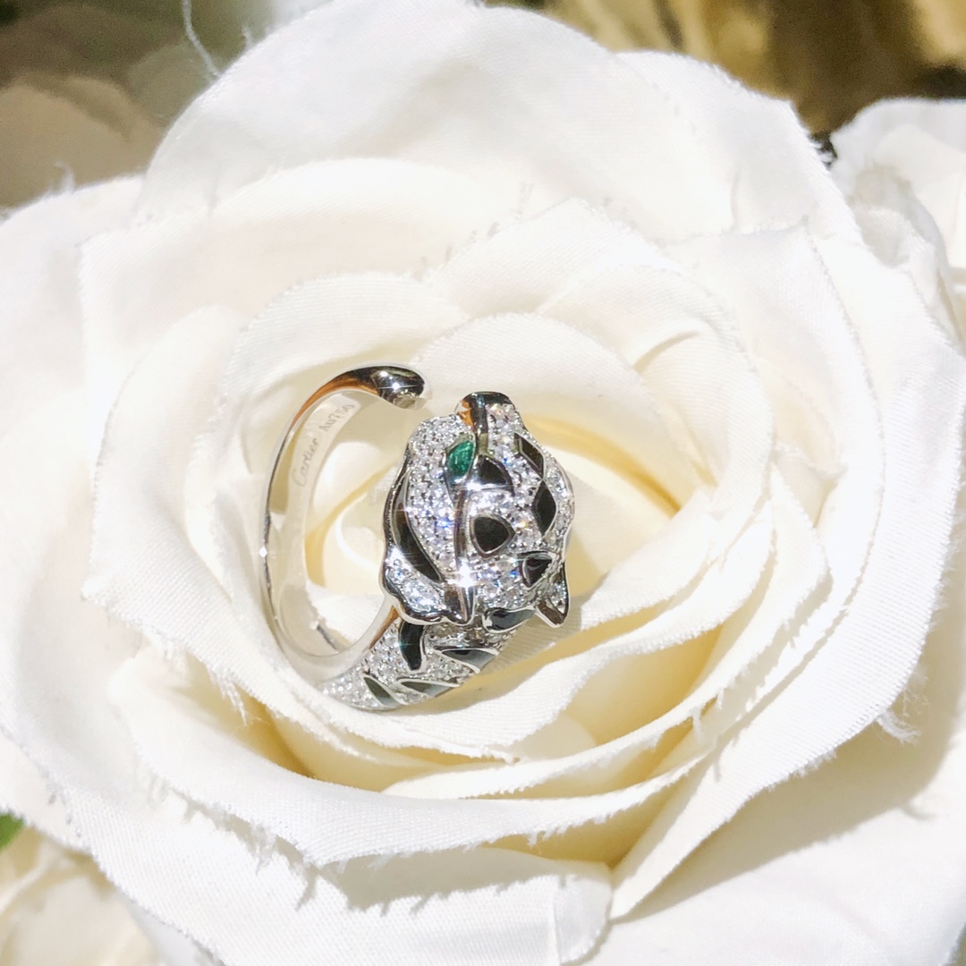 Cartier ring