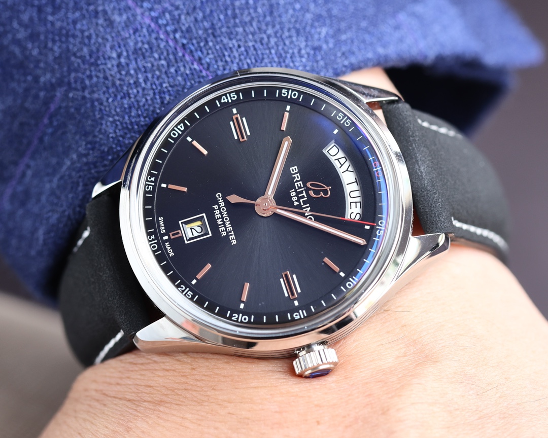 Breitling - Avenger Automatic Mechanical Arch Bridge Reinforced Glass