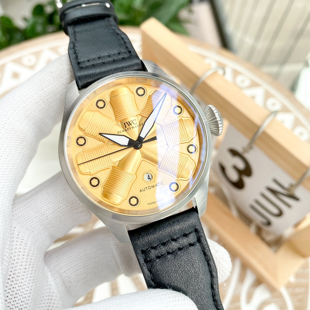 IWC- Sapphire crystal with blue coating on both sides Top 316 stainless steel case and strapap