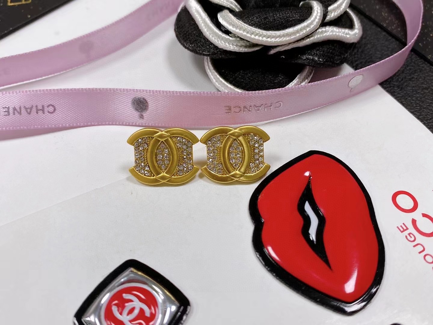 CHANEL🇫🇷Xiaoxiang middle-aged double C earrings