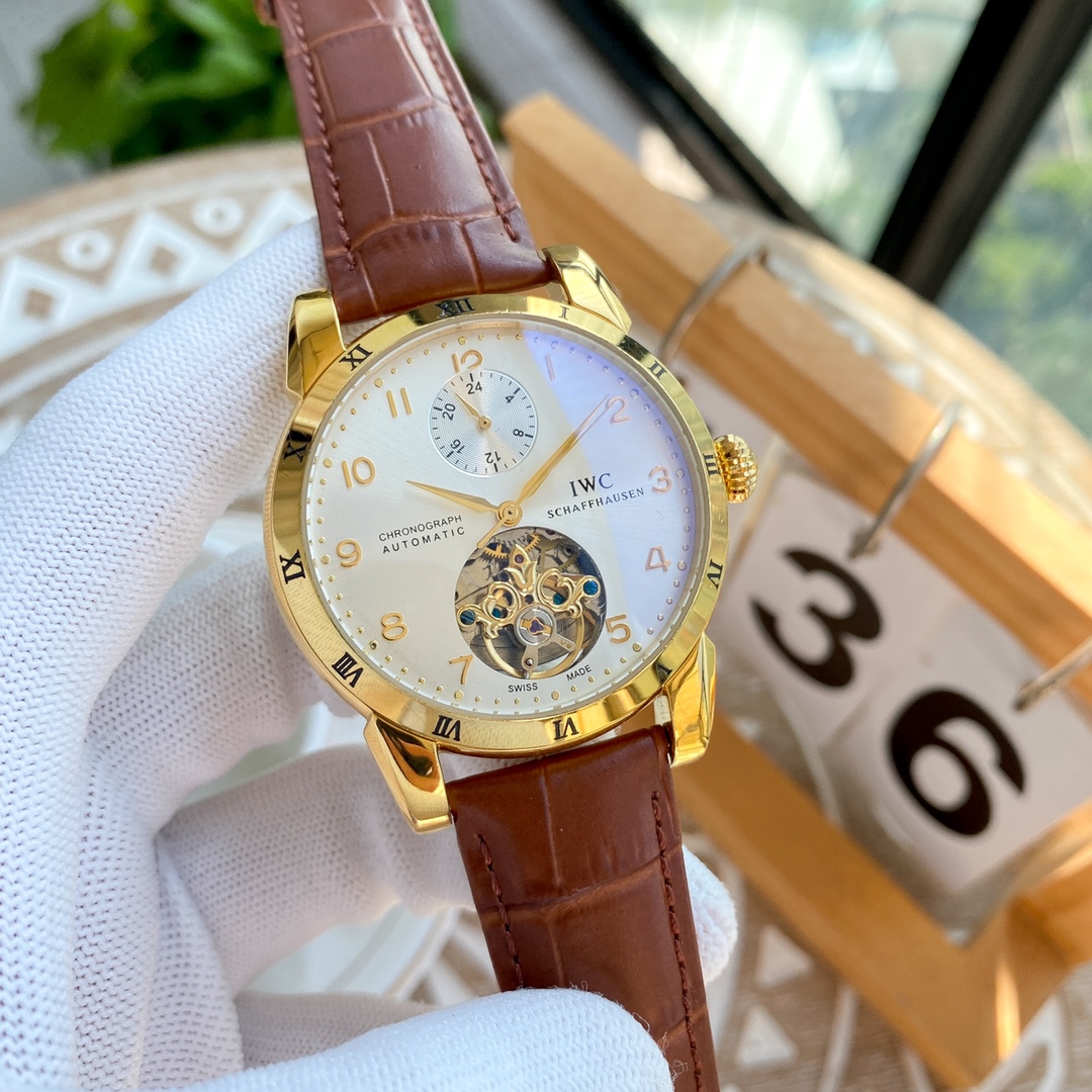 IWC- Fine men's watches Fully automatic mechanical movement, top 316 steel case and strap