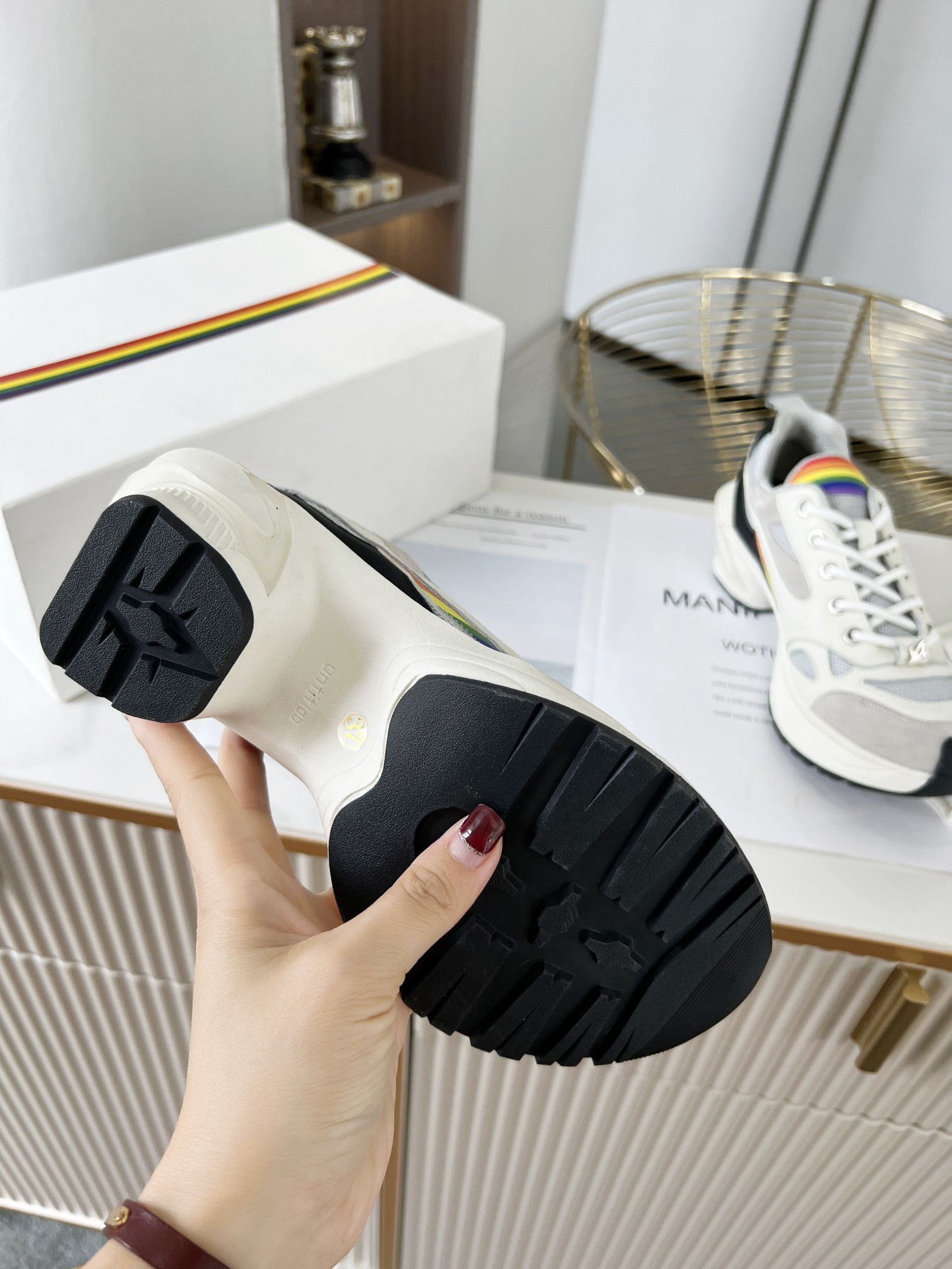 Untitlab 𝟐𝟎𝟐𝟐/𝐒𝐒 𝐧𝐞𝐰  Early spring capsule series of high-heeled sports sneakers sneakers can also be very fashionable