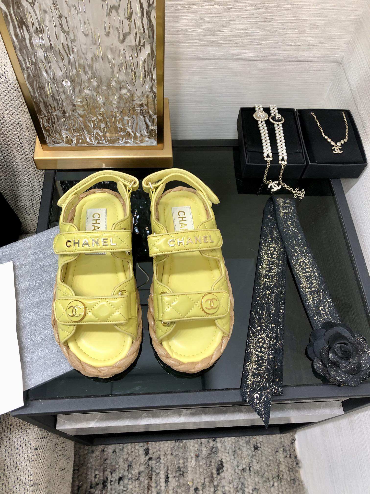 CHANEL 2023 spring and summer latest woven velcro sandals Japan imported woven materials