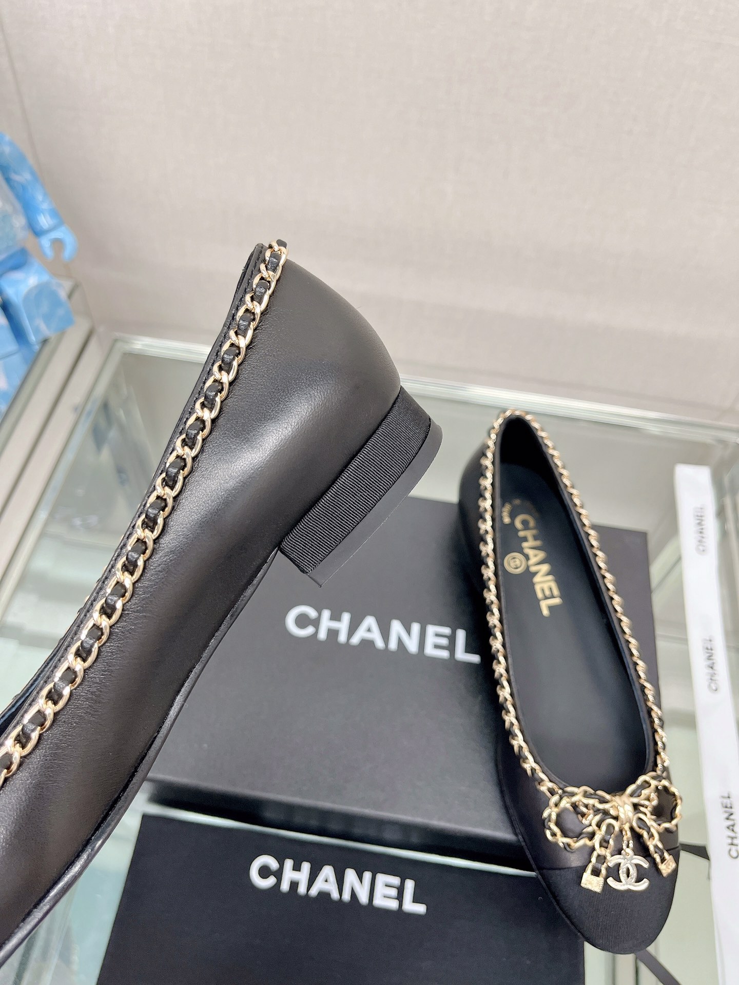 CHANEL 23Ss chain bow flat single shoes imported lambskin sheepskin lining