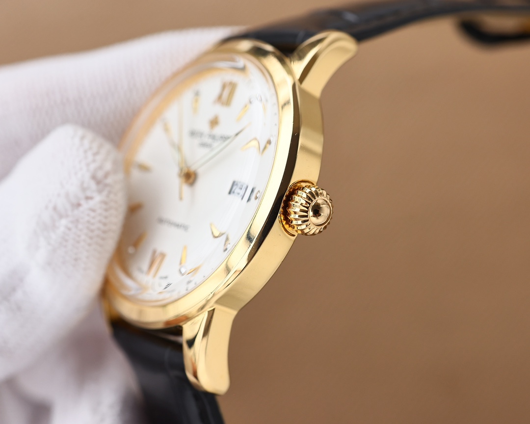 Patek Philippe Original Caliber 9015®
