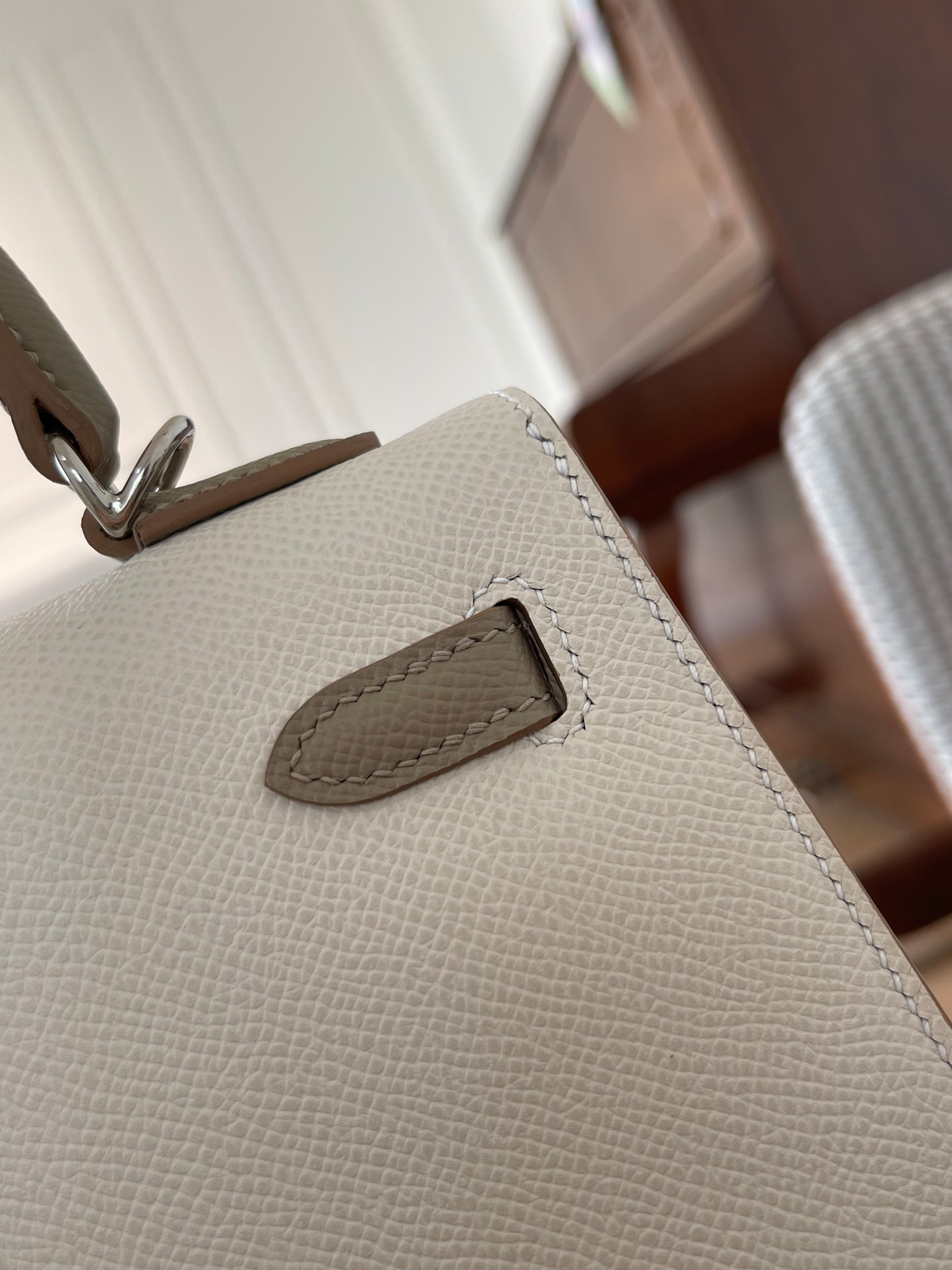 Kelly25 milkshake white and golden brown epsom matte gold buckle