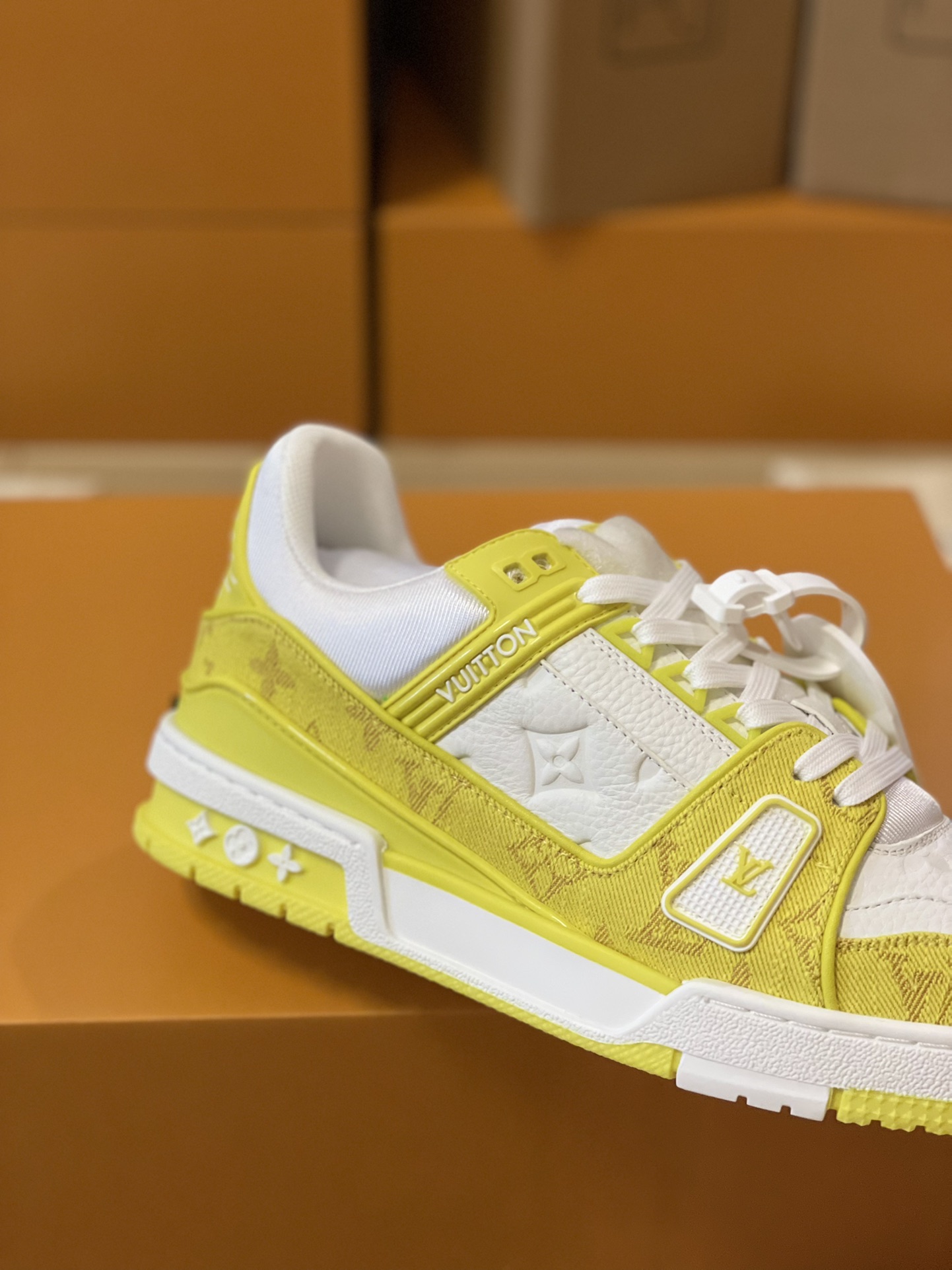 Louis Vuitton Trainer Couples Style 1A8FN8