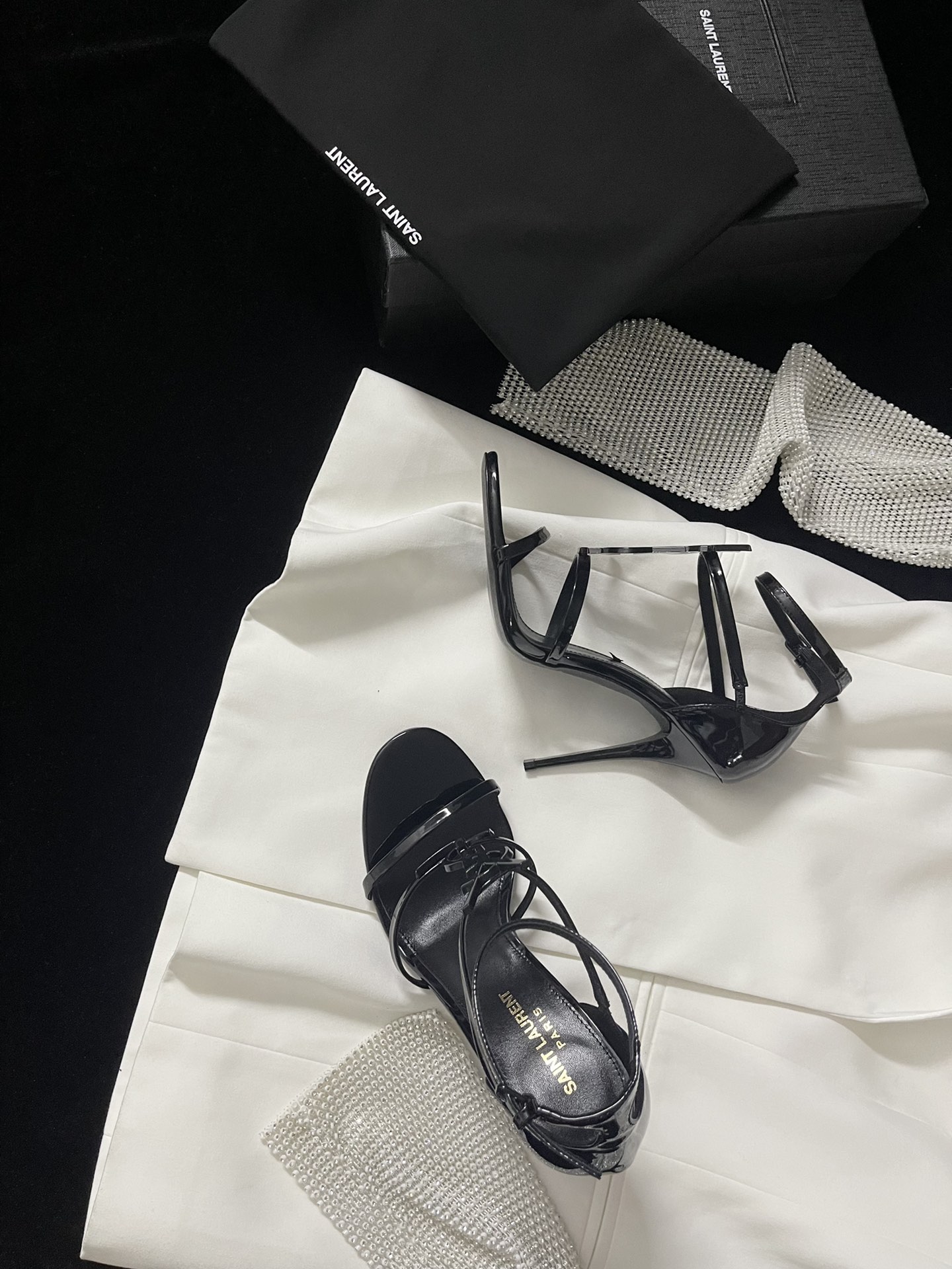 𝙎𝙖𝙞𝙣𝙩 𝙇𝙖𝙪𝙧𝙚𝙣𝙩 | 𝟐𝟎𝟐𝟐/𝐒𝐒 𝐧𝐞𝐰 YSL｜The ultimate in elegance and sophistication, a must-have item for the sophisticated fashionista