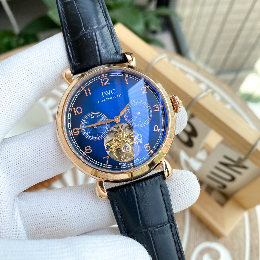 IWC- Fine men's watches Fully automatic mechanical movement, top 316 steel case and strap