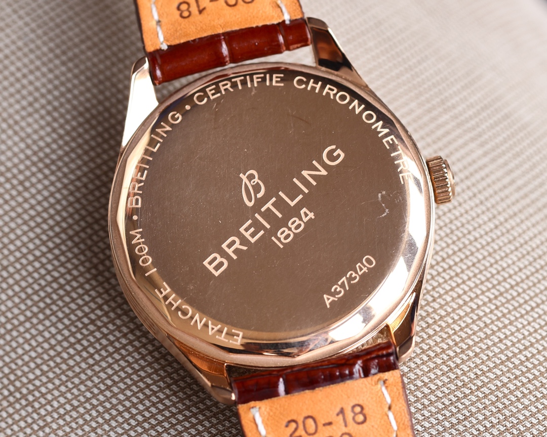 Breitling - Avenger Automatic Mechanical Arch Bridge Reinforced Glass