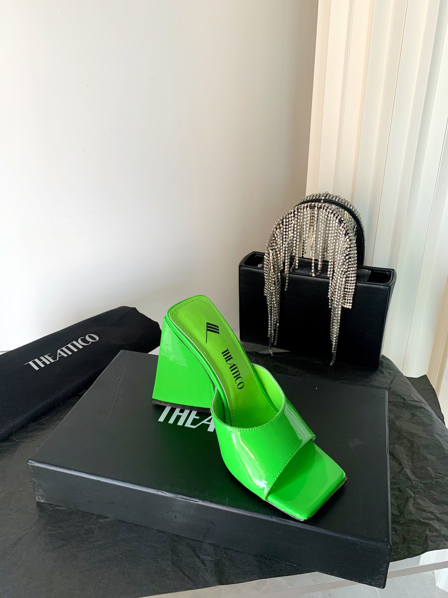 THE ATTICO | 𝟐𝟎𝟐𝟏/𝐒𝐒 𝐧𝐞𝐰 The attico triangle heel sandals lined with sheepskin leather genuine leather outsole