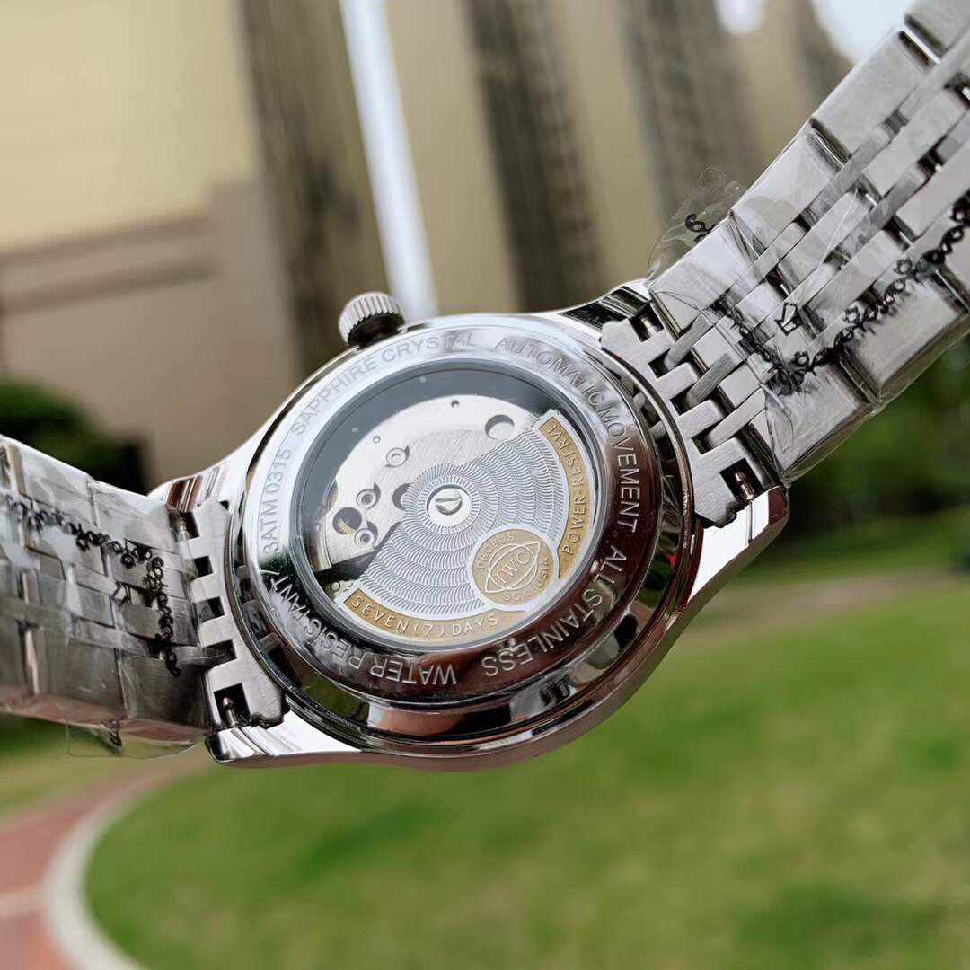 IWC- Vanguard - Men's Watch Mechanical Automatic Movement Mineralized Glass 316L Stainless Steel Case