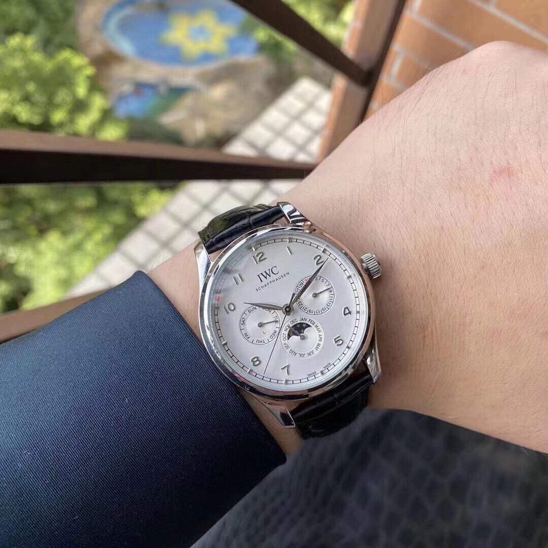 IWC- Portuguese Collection, Model:IW344202 Built-in automatic mechanical movement