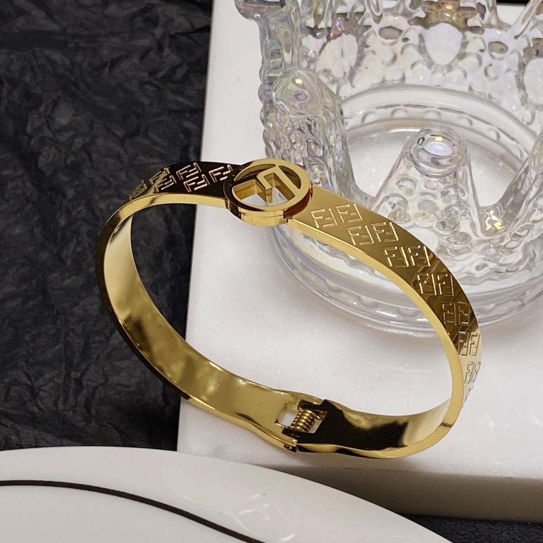 Fendi bracelet