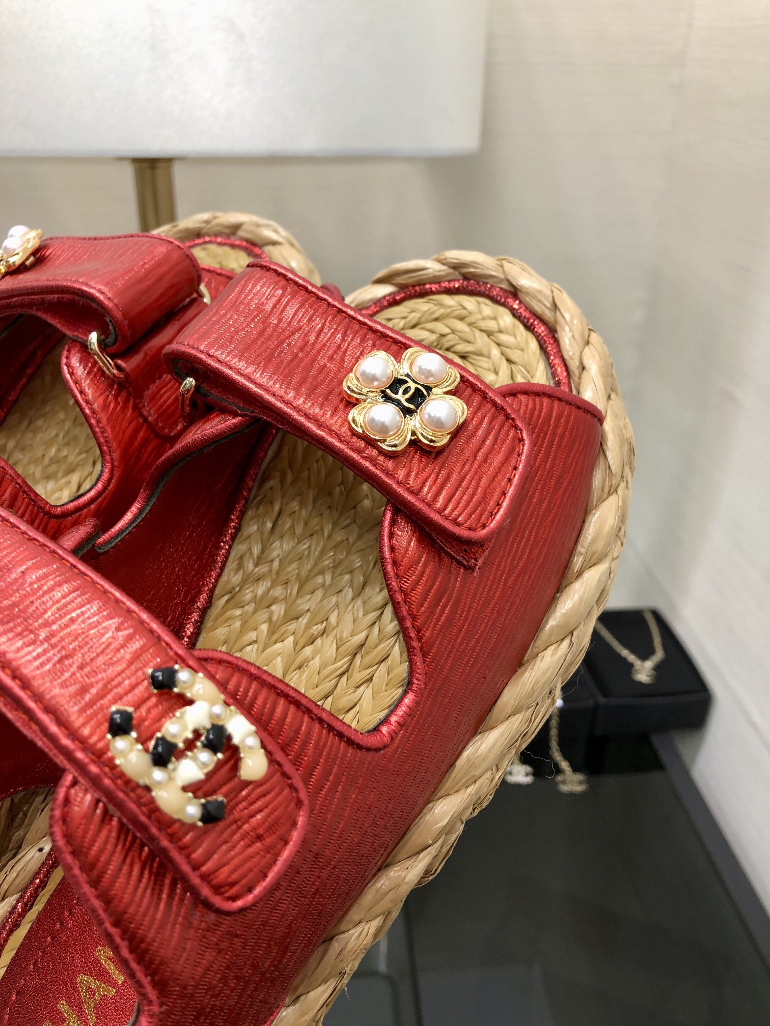 CHANEL 2023 spring and summer latest woven velcro sandals Japan imported woven materials