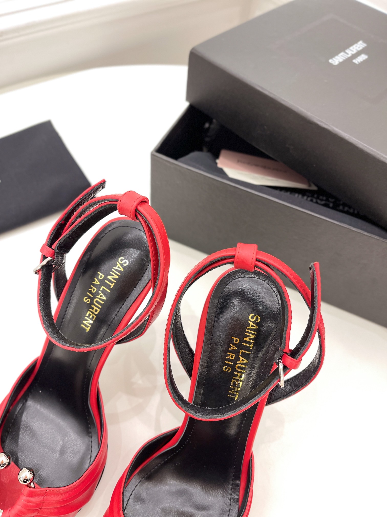 𝙎𝙖𝙞𝙣𝙩 𝙇𝙖𝙪𝙧𝙚𝙣𝙩 | 𝟐𝟎𝟐𝟏/𝐒𝐒 𝐧𝐞𝐰 YSL｜Roland 2022/fw early spring new baked high heels