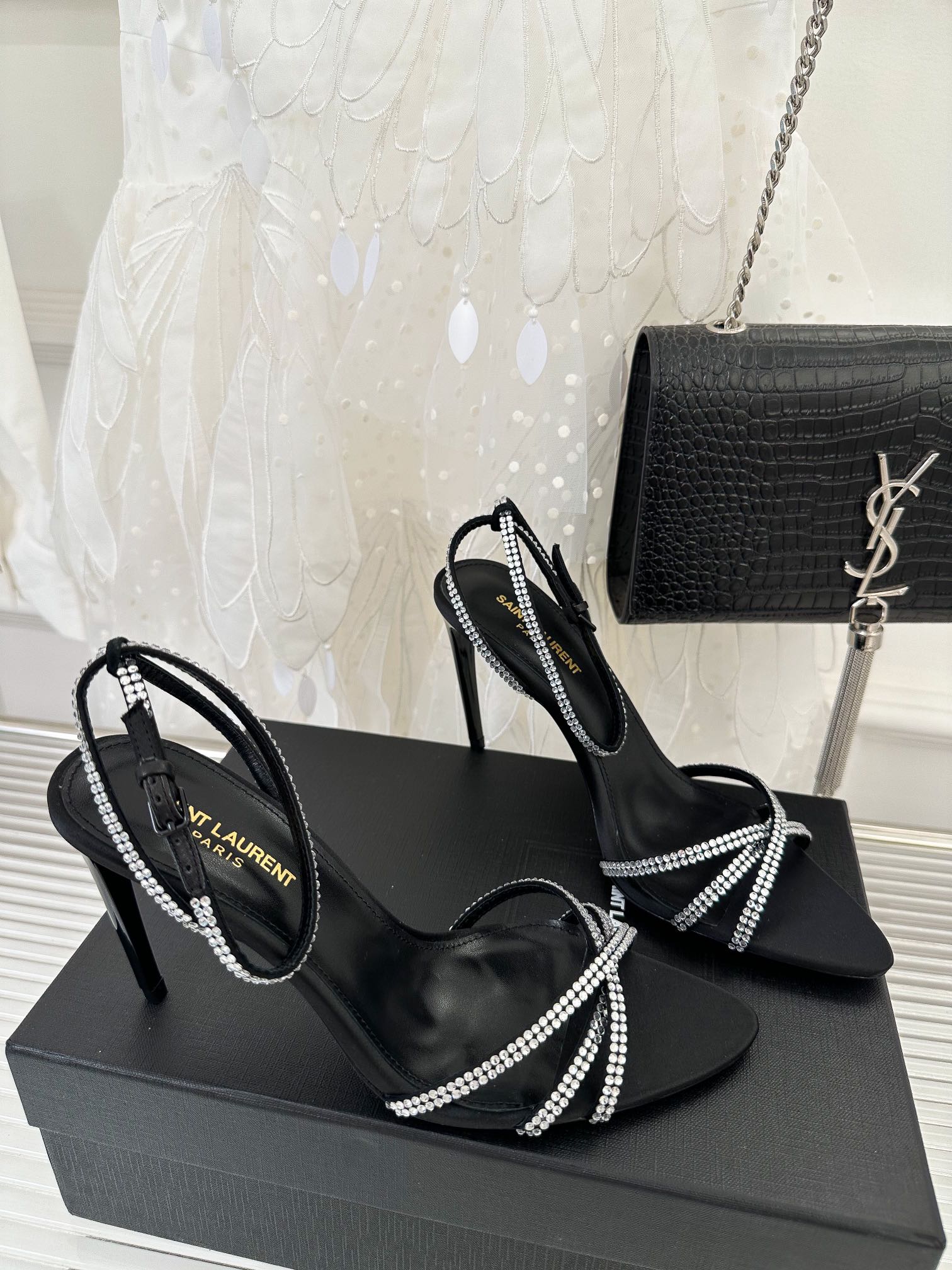 𝙎𝙖𝙞𝙣𝙩 𝙇𝙖𝙪𝙧𝙚𝙣𝙩 | 𝟐𝟎𝟐𝟑/𝐒𝐒 𝐧𝐞𝐰 YSL｜23s new high heel sandals Italian leather outsole