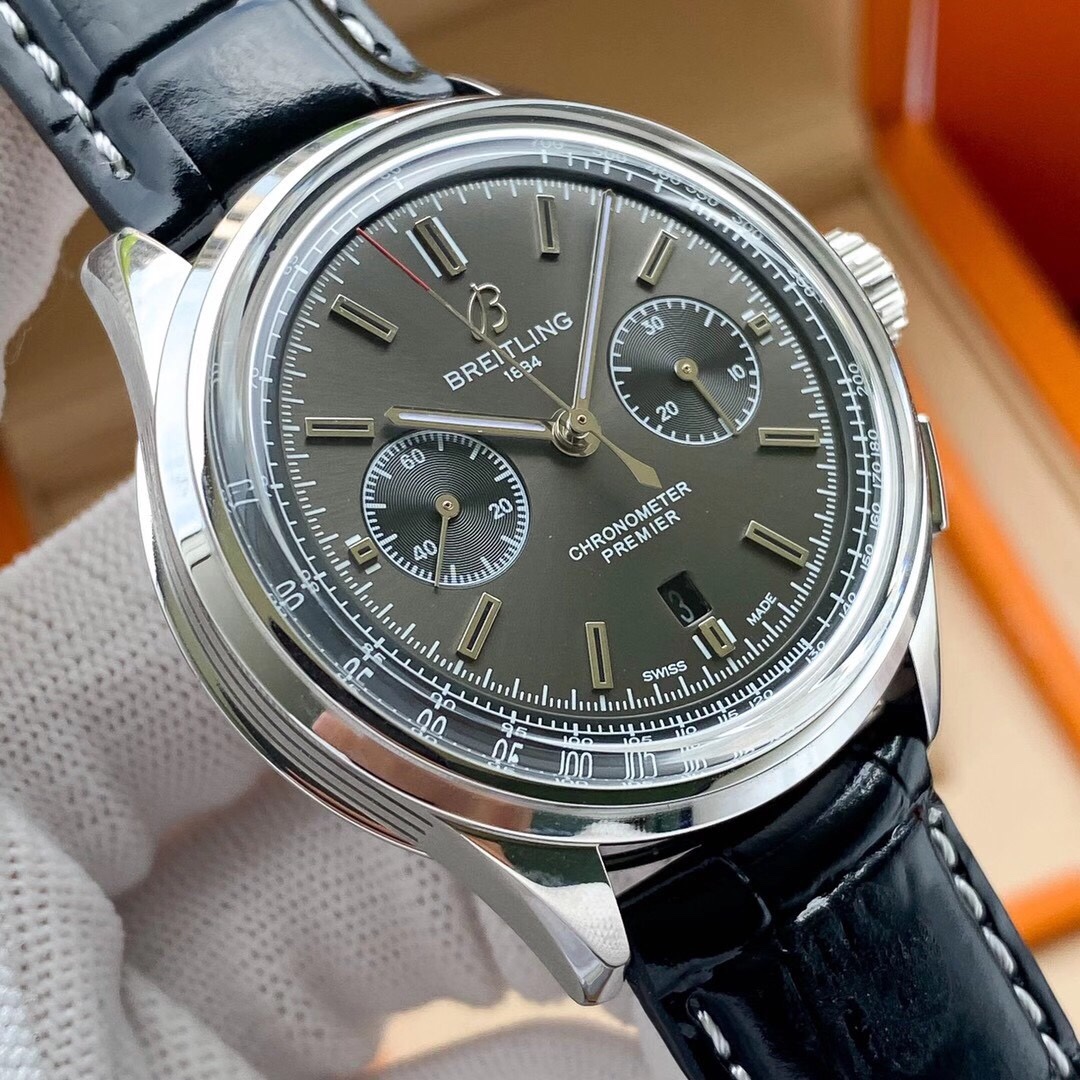 Breitling-Premier B01 Chronograph screw-in steel, transparent sapphire