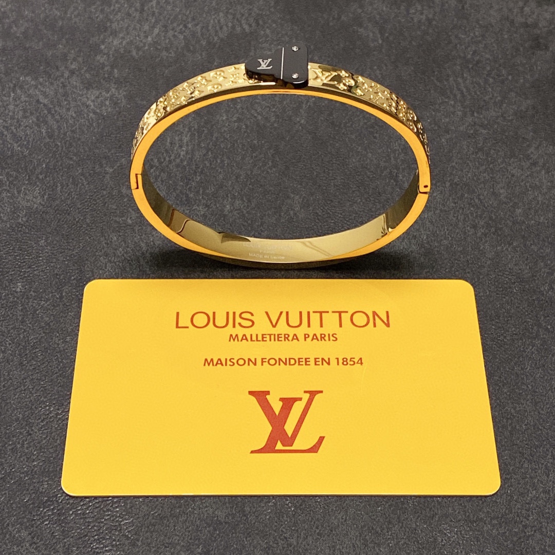 Louis Vuitton Lv bracelet in 14kt fine colour guaranteed