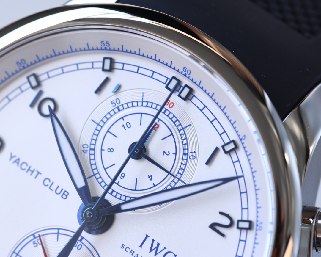 IWC- V9 Ultimate Edition Portuguese IW390704 Diameter Cal. 89361 Chronograph Movement