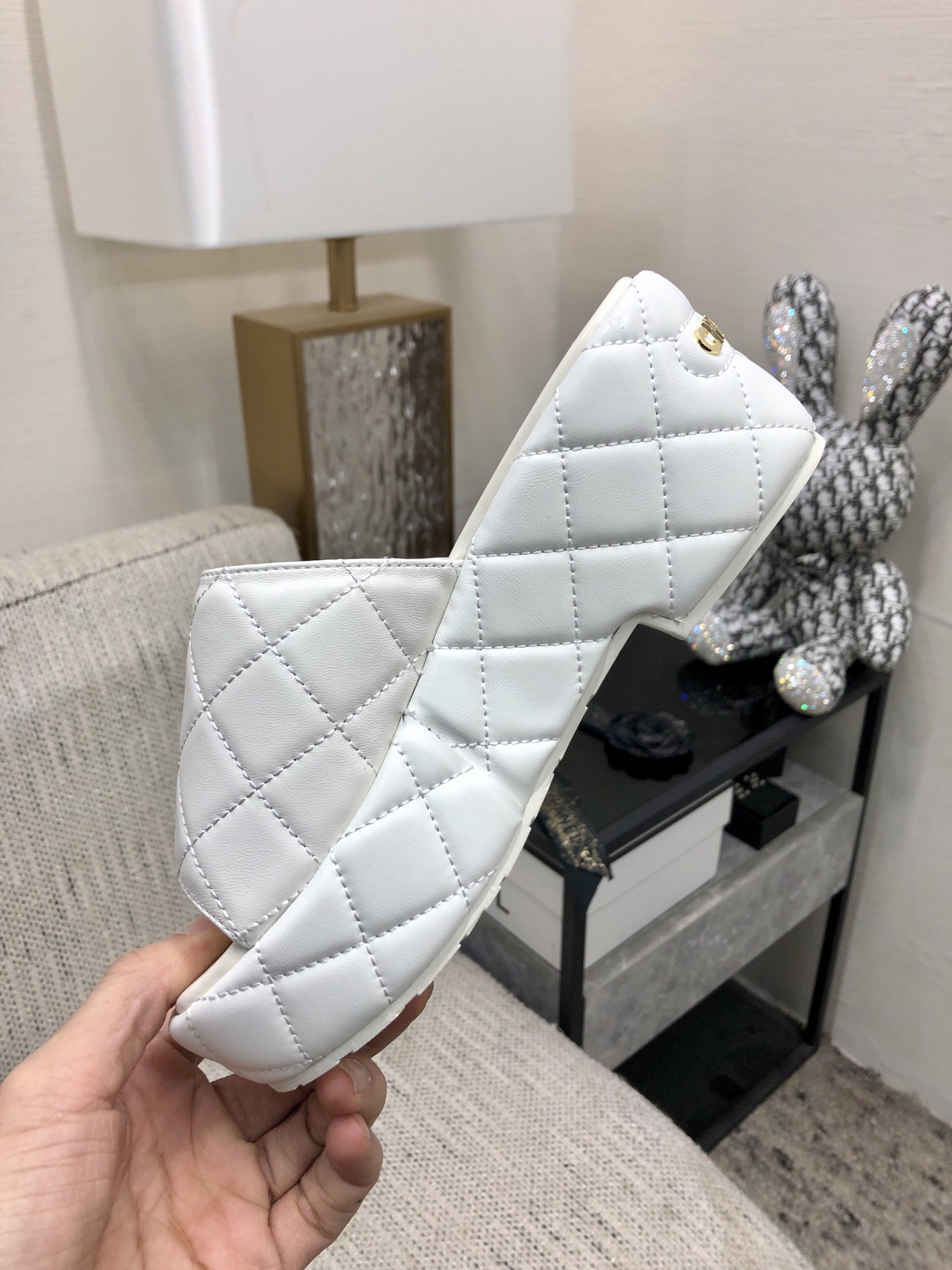 CHANEL 2022 early spring latest slope heel slippers fashionable and versatile series wear-resistant rubber outsole