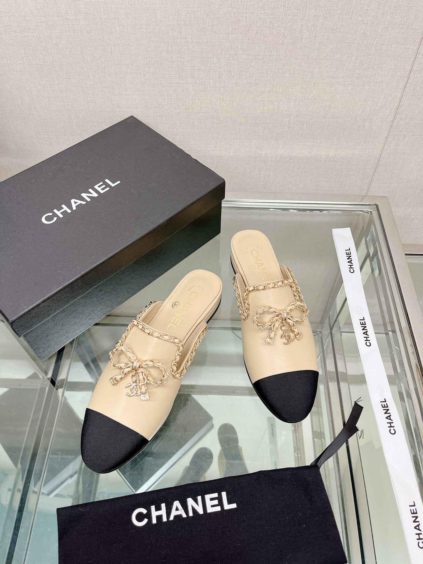 CHANEL 23Ss new chain bow half dragging mule shoes imported lambskin