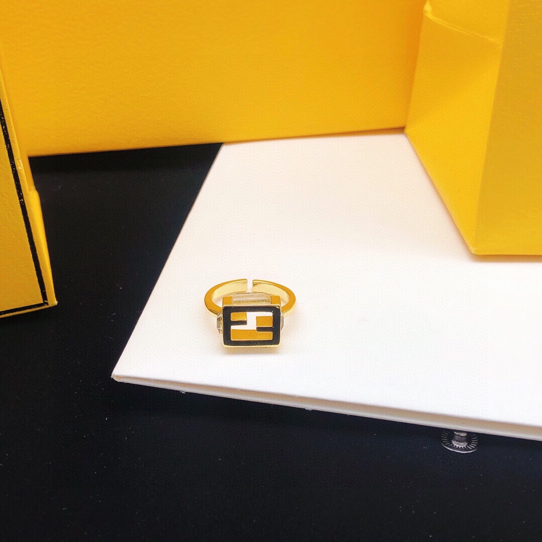 Fendi Ring