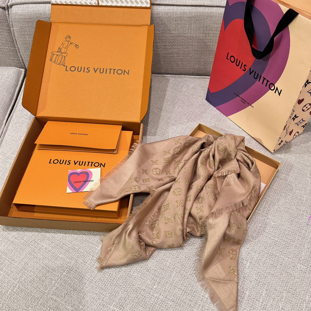 𝐋𝐨𝐮𝐢𝐬 𝐯𝐮𝐢𝐭𝐭𝐨𝐧 