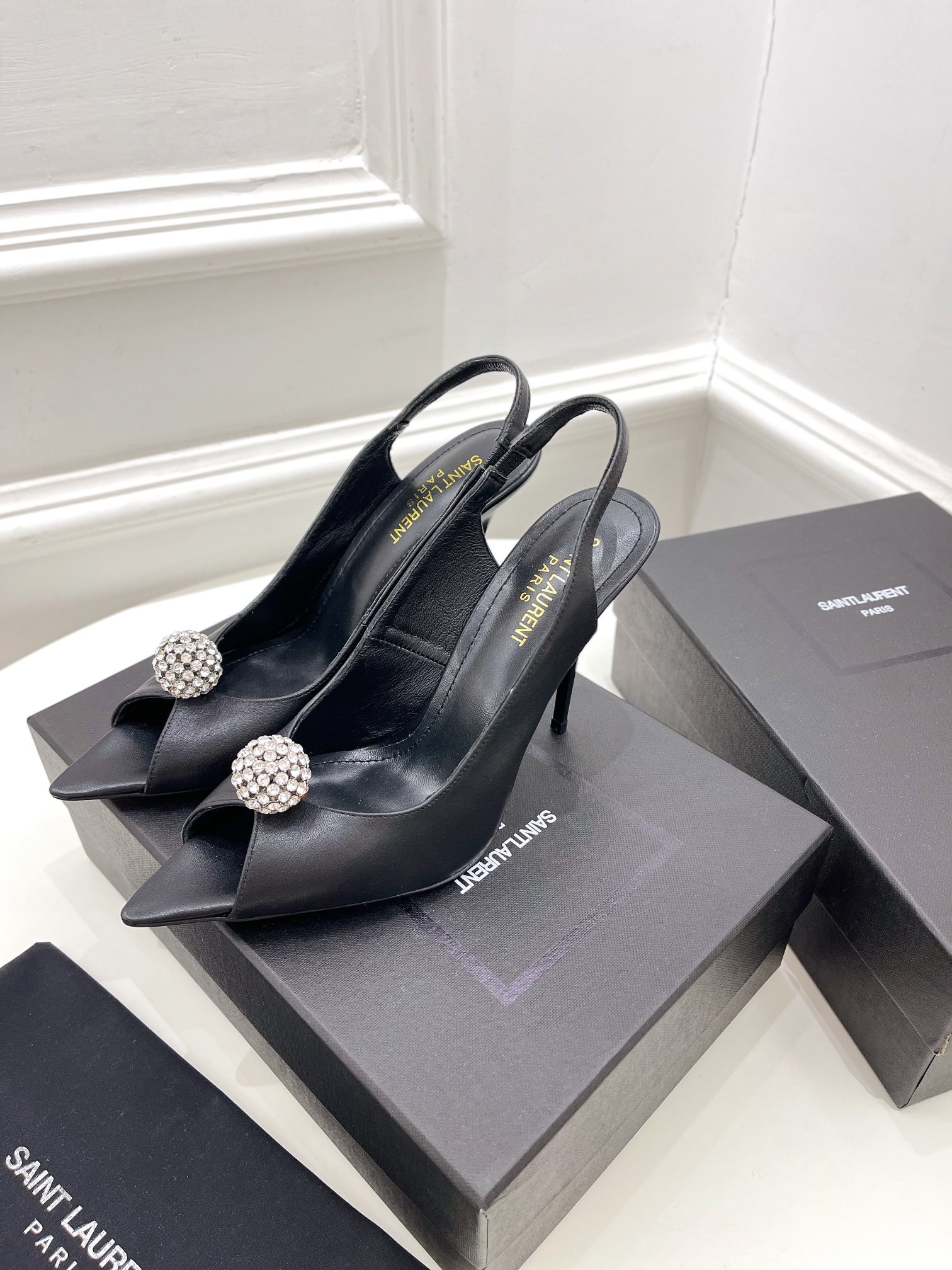 𝙎𝙖𝙞𝙣𝙩 𝙇𝙖𝙪𝙧𝙚𝙣𝙩 | 𝟐𝟎𝟐𝟏/𝐒𝐒 𝐧𝐞𝐰 YSL｜Roland 2022/fw early spring new baked high heels