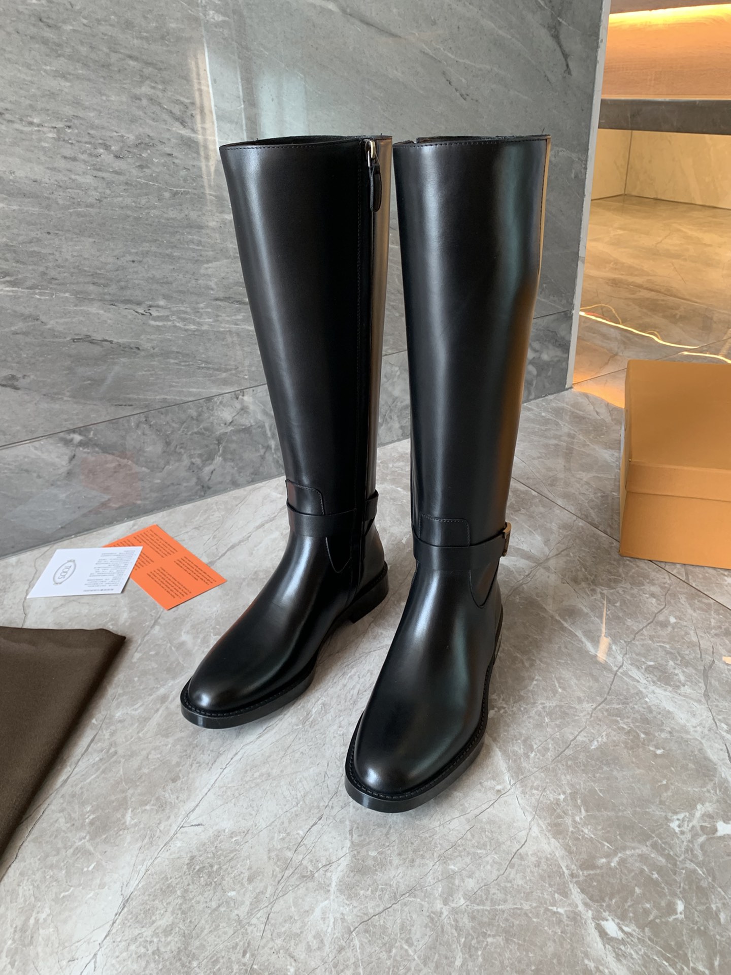 TODS | 𝟐𝟎𝟐𝟏/𝐒𝐒 𝐧𝐞𝐰 Todds 21FW latest black side zipper boots
