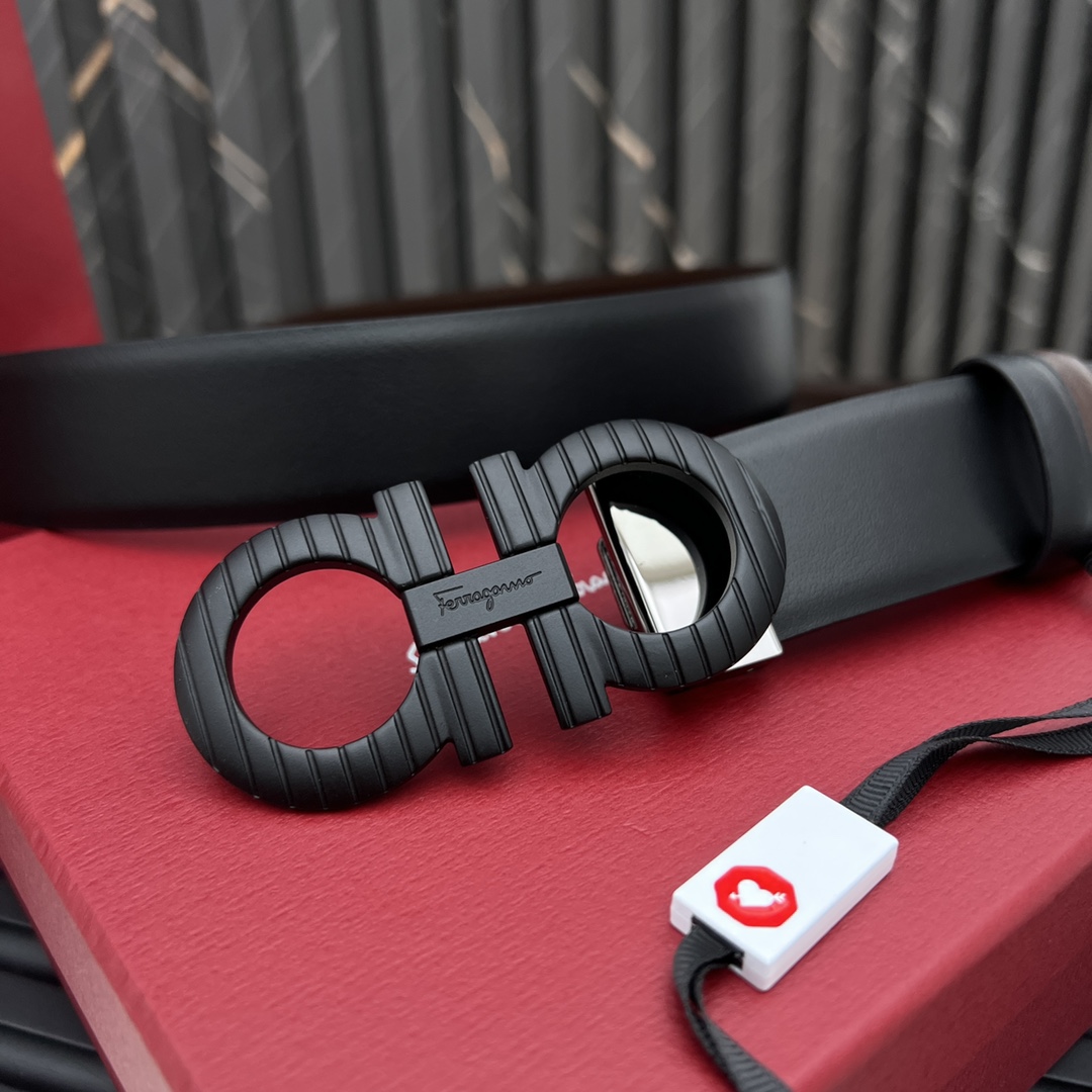 FERRAGAMO Boutique Brass Buckle