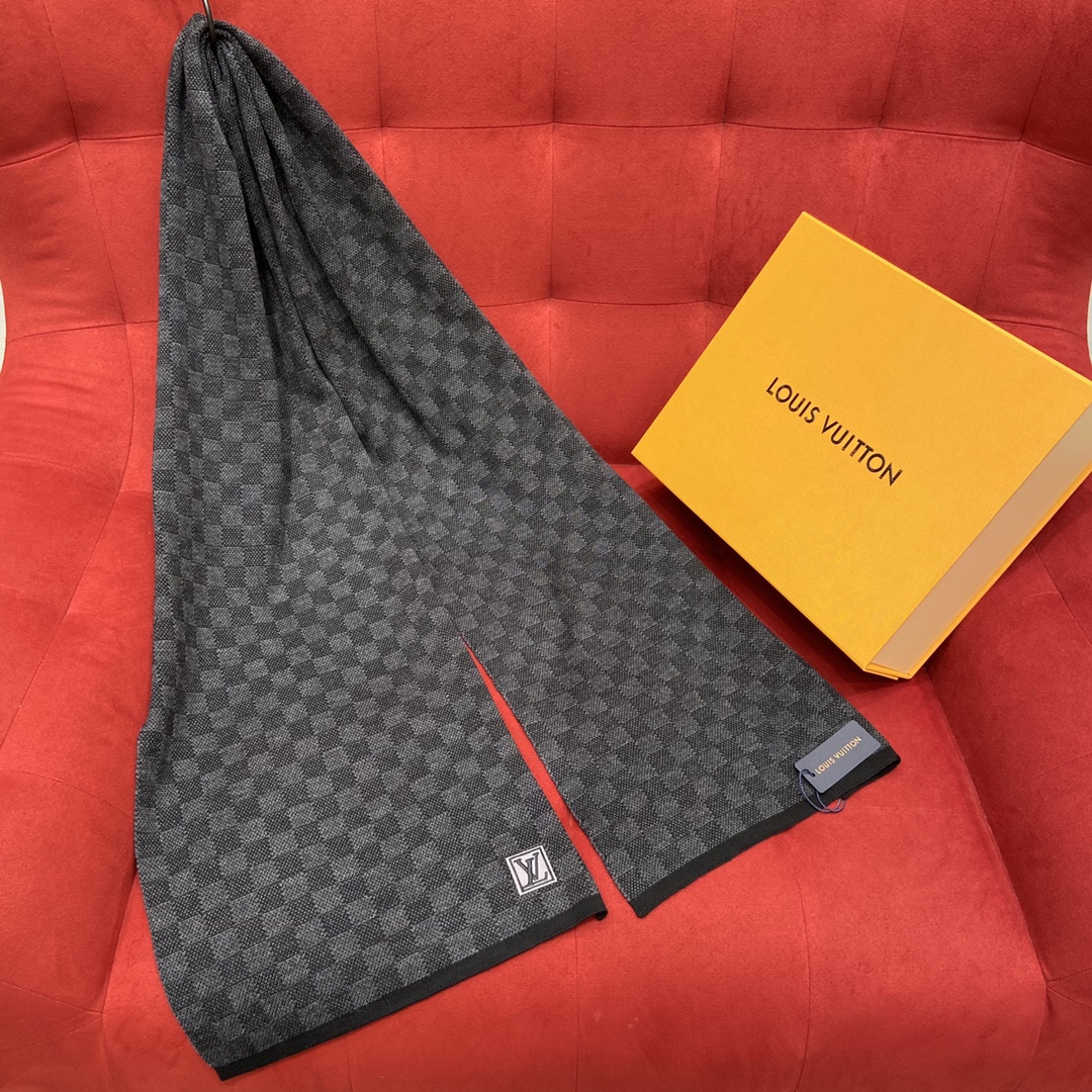 𝐋𝐨𝐮𝐢𝐬 𝐯𝐮𝐢𝐭𝐭𝐨𝐧 Checkered Men's Scarf 100% Wool