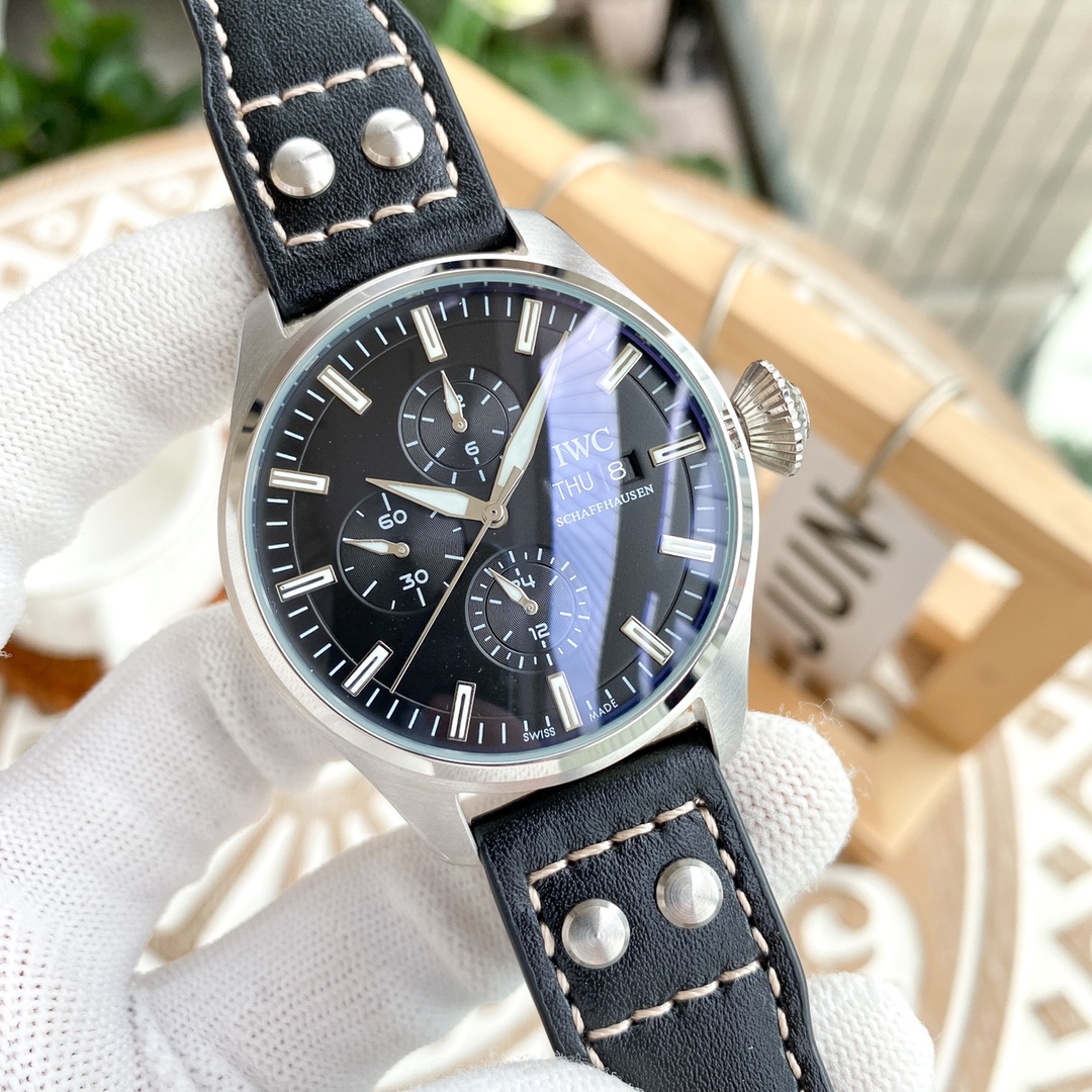 IWC- Fine men's watches Fully automatic mechanical movement, top 316 steel case and strap