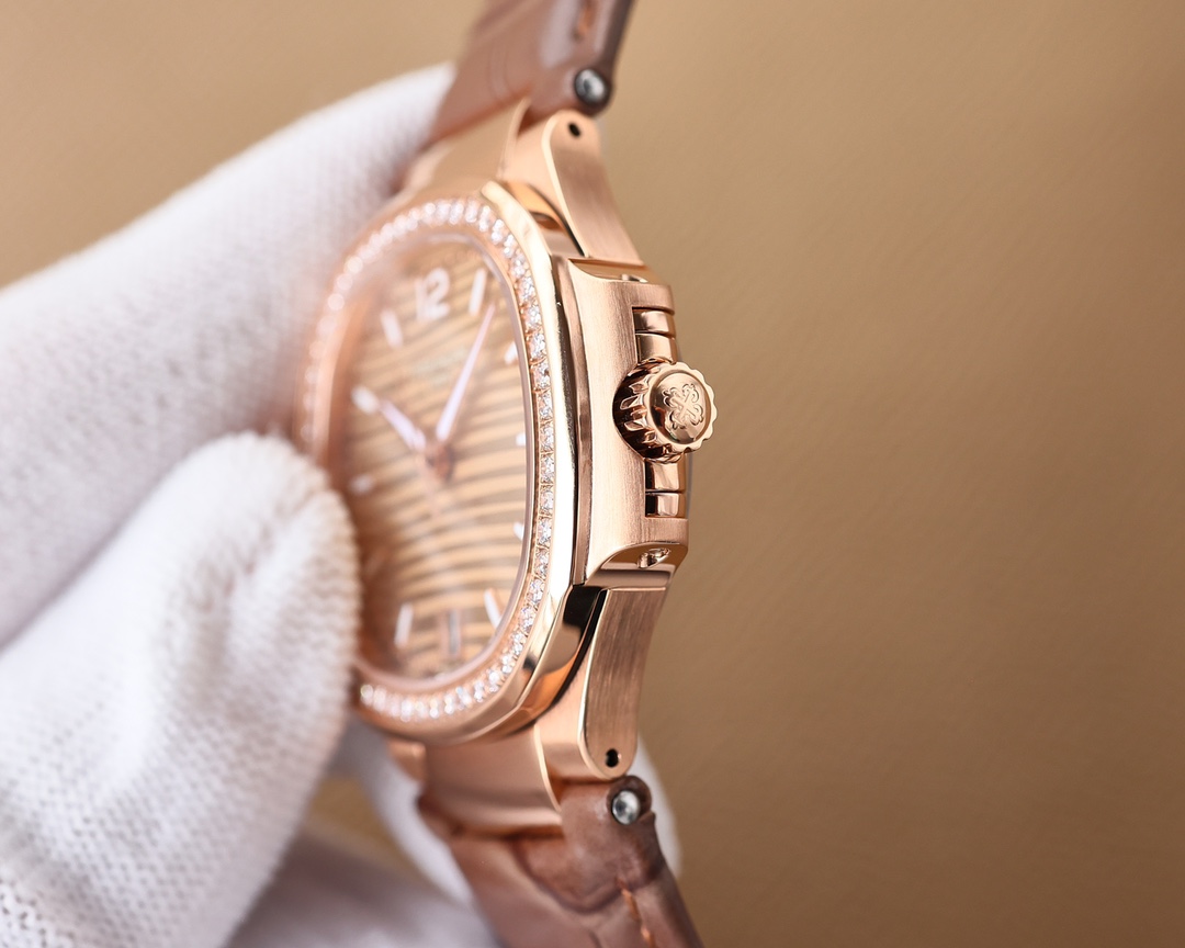 Patek Philippe Sporty Elegance Nautilus Ladies Watch