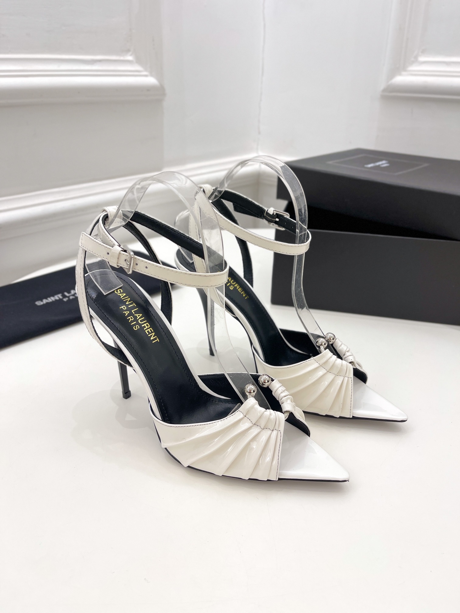 𝙎𝙖𝙞𝙣𝙩 𝙇𝙖𝙪𝙧𝙚𝙣𝙩 | 𝟐𝟎𝟐𝟏/𝐒𝐒 𝐧𝐞𝐰 YSL｜Roland 2022/fw early spring new baked high heels