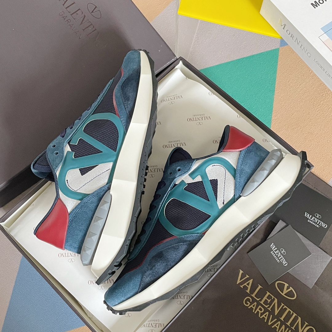 【Valentino】𝟐𝟎𝟐𝟏/𝐒𝐒 𝐧𝐞𝐰  Valentino new NETRUNNER series casual air cushion sports shoes