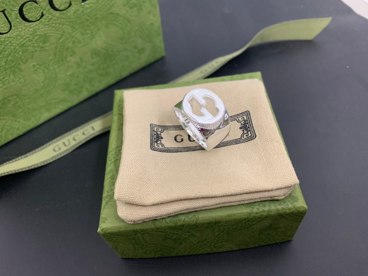 𝐆𝐮𝐜𝐜𝐢 Classic double G pattern couple ring