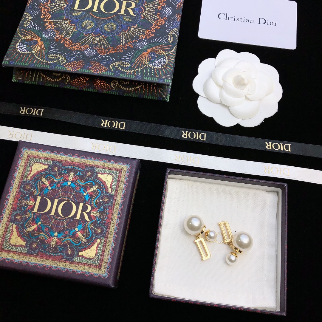 Dior earrings